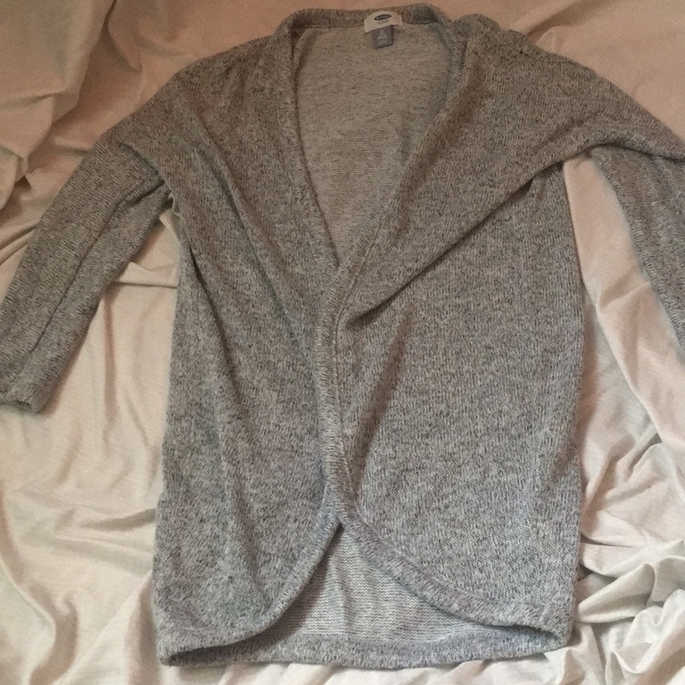 grey sweater